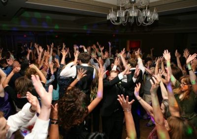 The Top 50 Songs for Weddings to Pack the Dance Floor